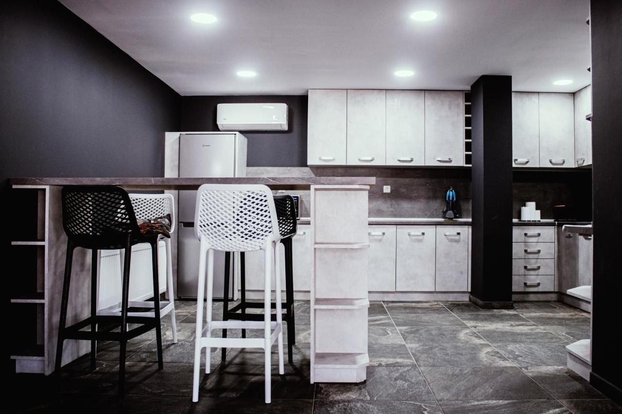 Guesthouse The Rock Sapareva Banya ภายนอก รูปภาพ